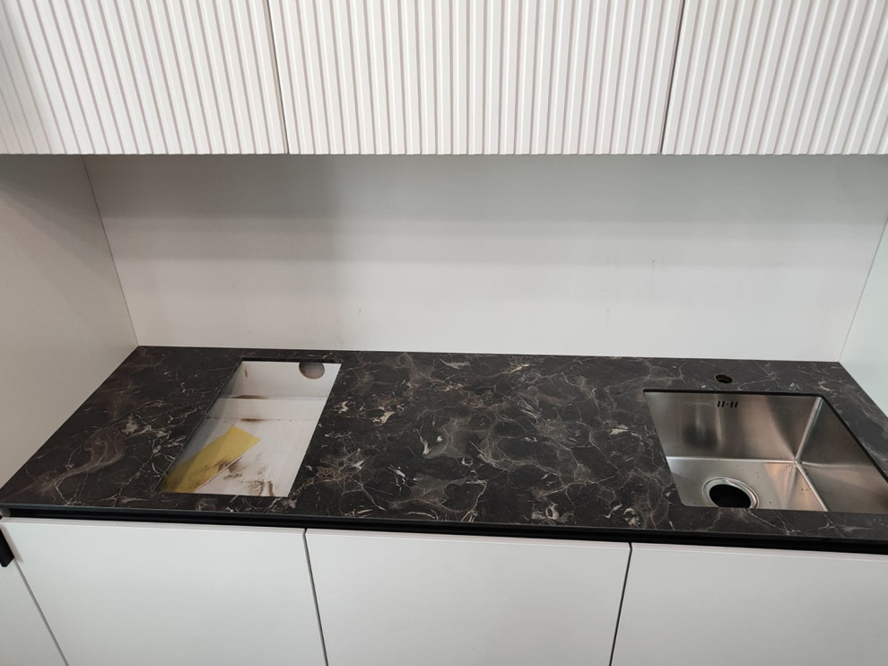 Столешница и HPL пластика на кухню