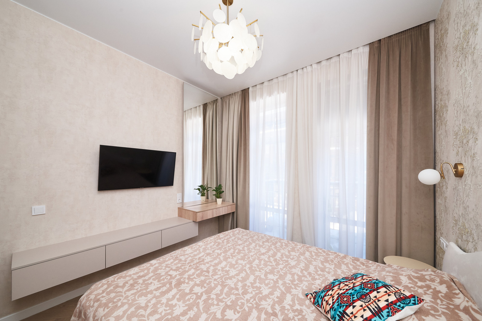 Комплексная меблировка квартиры на Севере Москвы