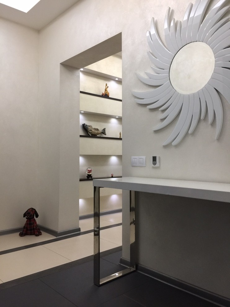 Холл и Прихожая в интерьере СЕРЕБРО и ЗОЛОТО