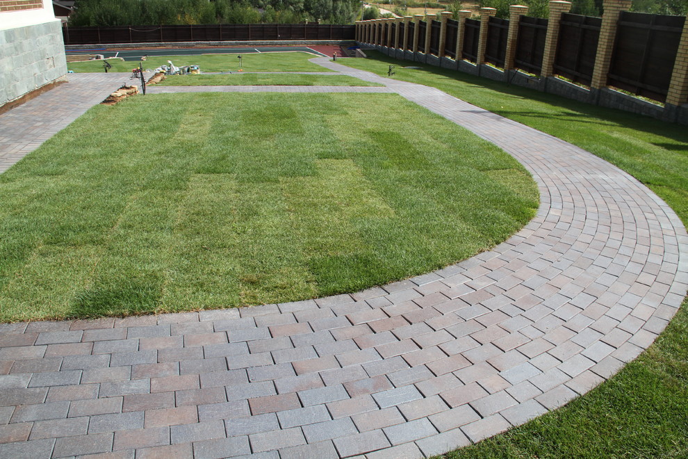 Благоустройство и озеленение участка 50 соток  на Дмитровском шоссе.