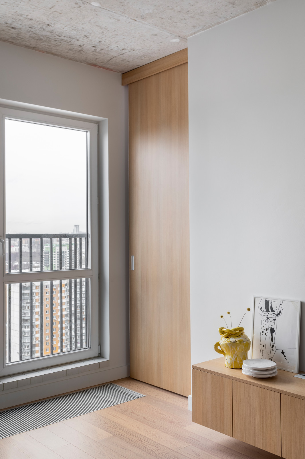 Квартира для художницы и диджея