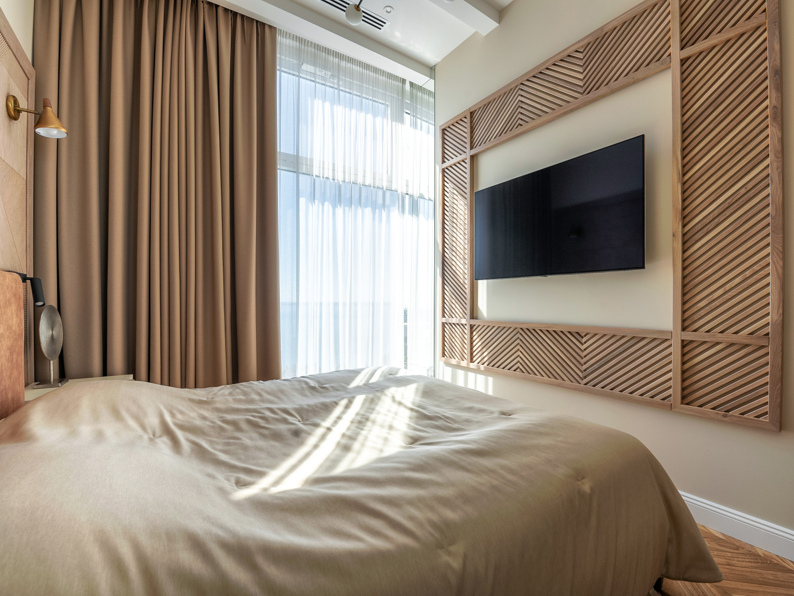 VSREDE. ЖК Барселона Парк 1