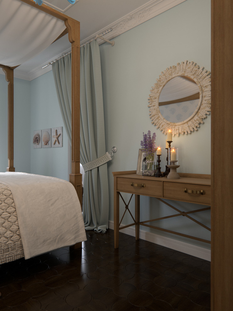 С английским чаем над Невой