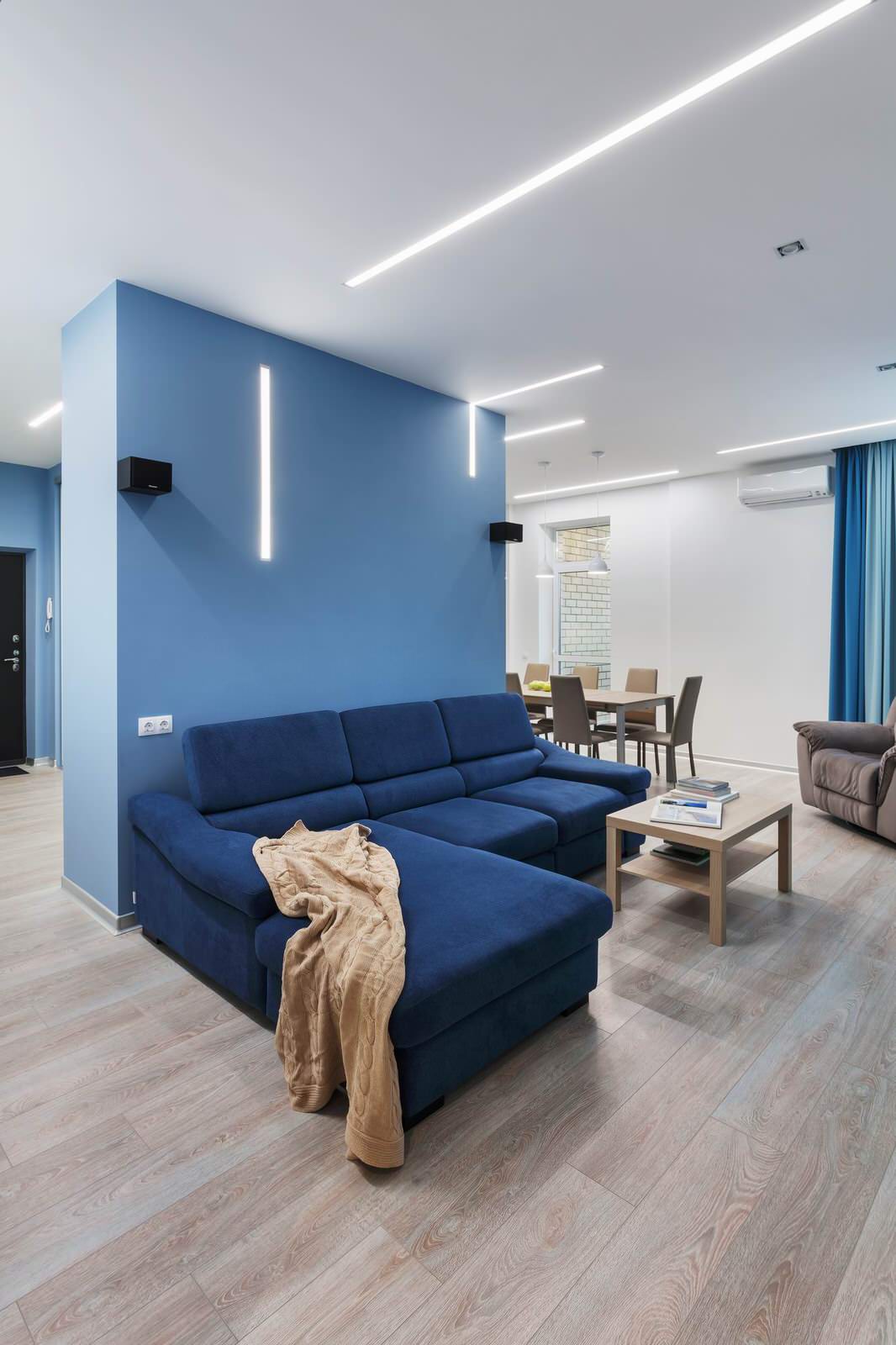 ГЕОМЕТРИЯ И ОТТЕНКИ МЯТЫ