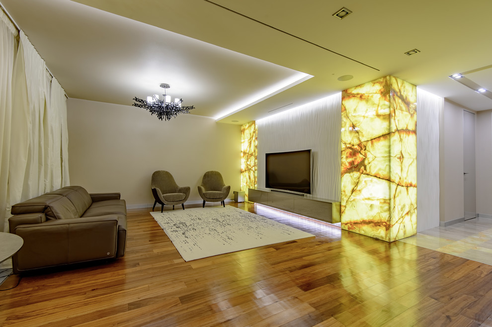 Сценарное освещение. Встроенная в потолок акустика. Аудиомультирум. Подсветка он