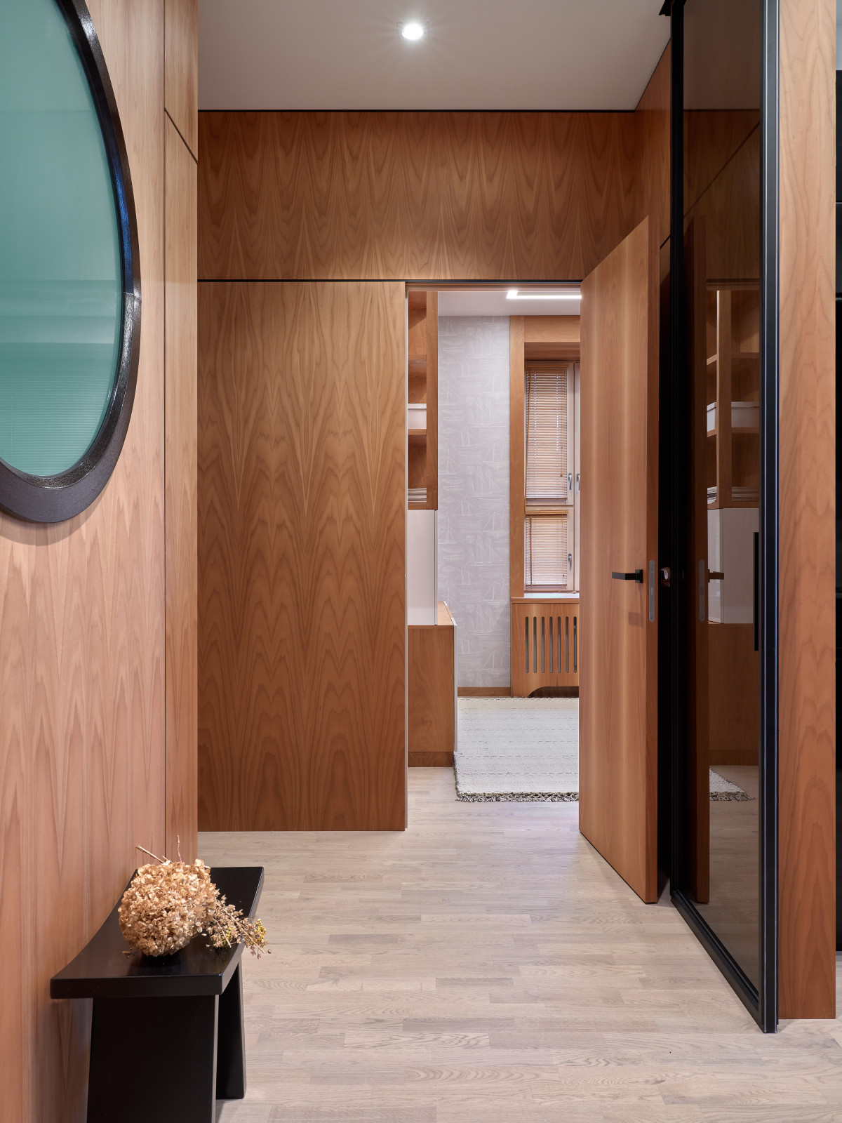 Квартира - средиземноморская яхта! Дизайнер: Татьяна Виталина. Публикация И+Д