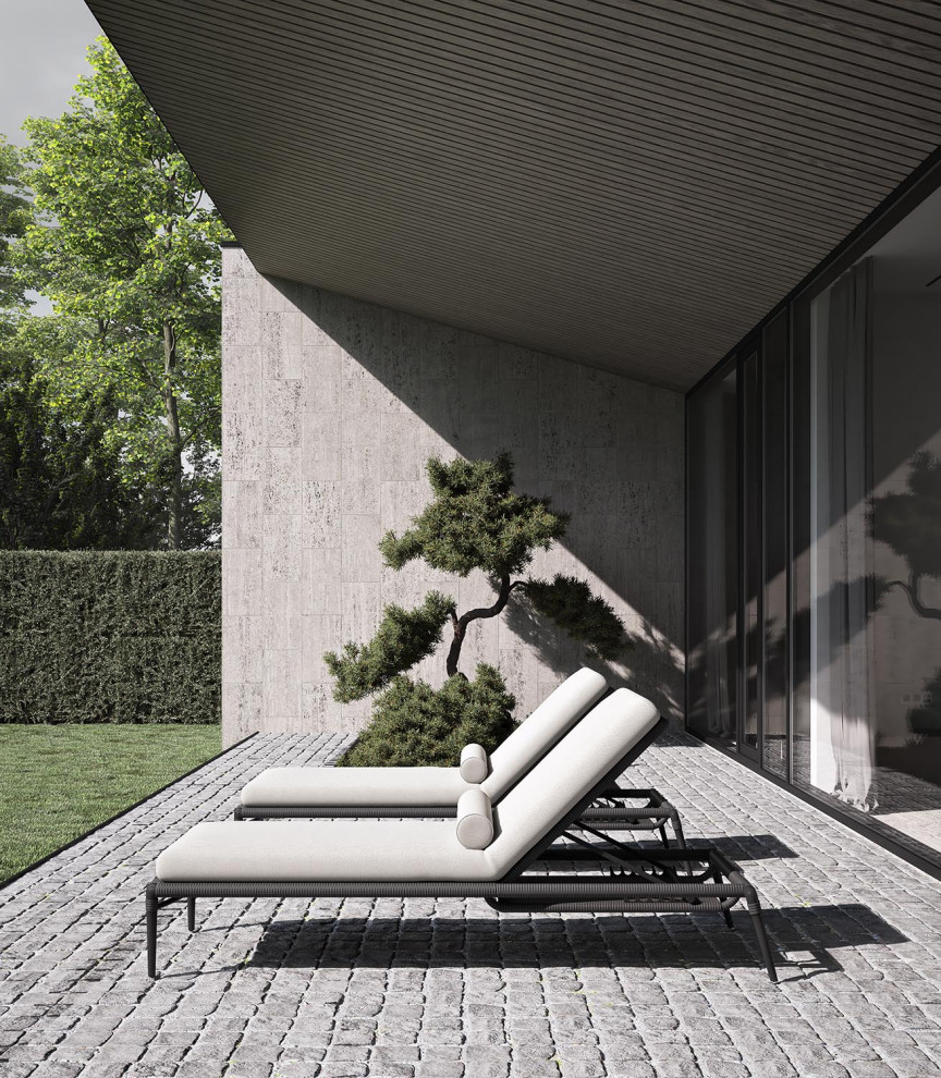 Дом с террасой