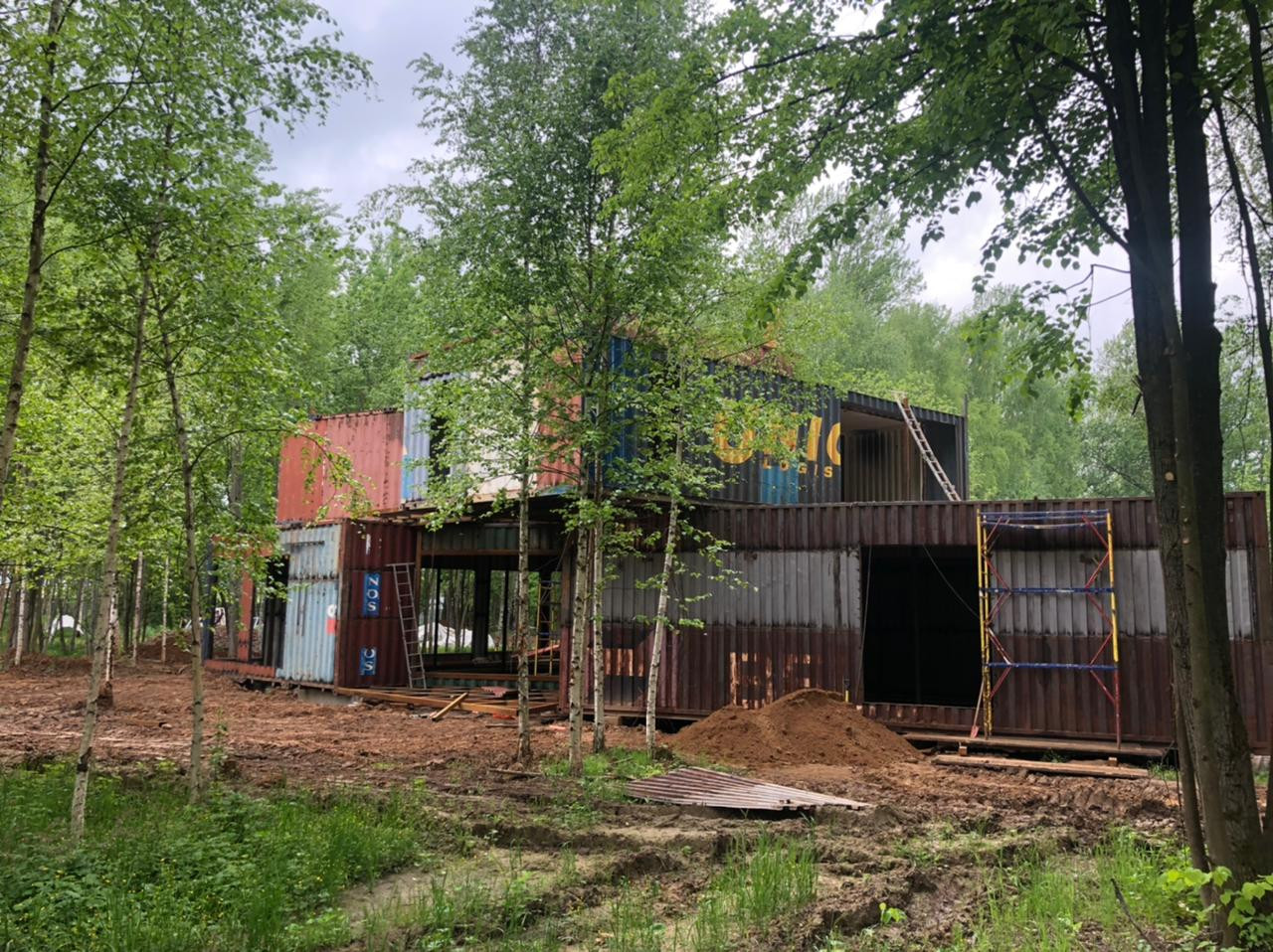 Обложка проекта: Дом из морских контейнеров