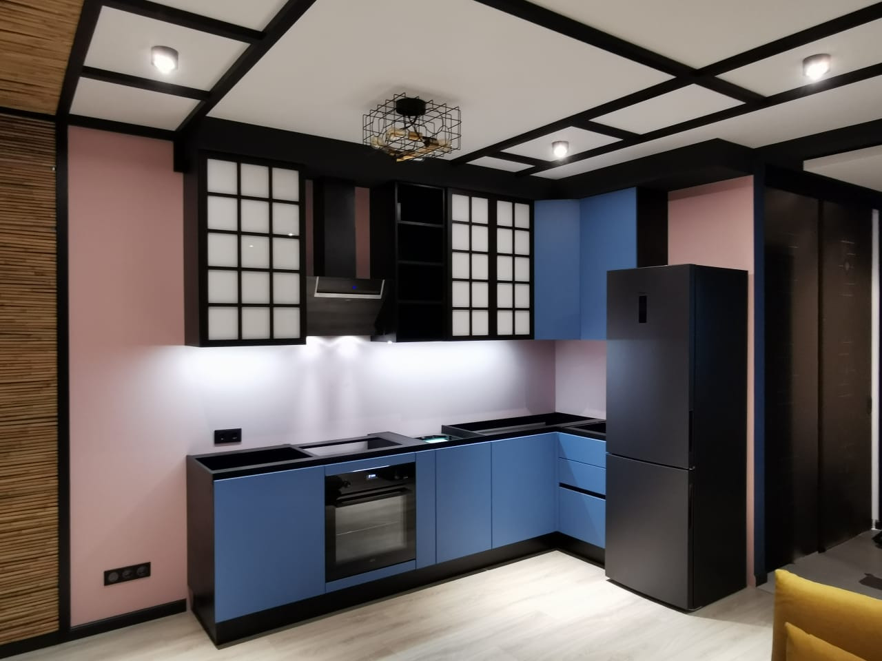 Обложка проекта: Профильные раздвижные системы,фасады в интерьере