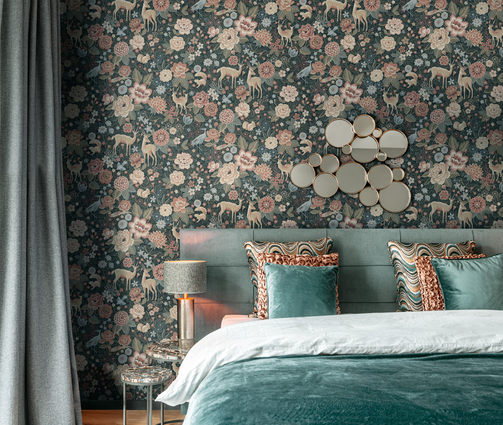 Forest Deer/Спальня