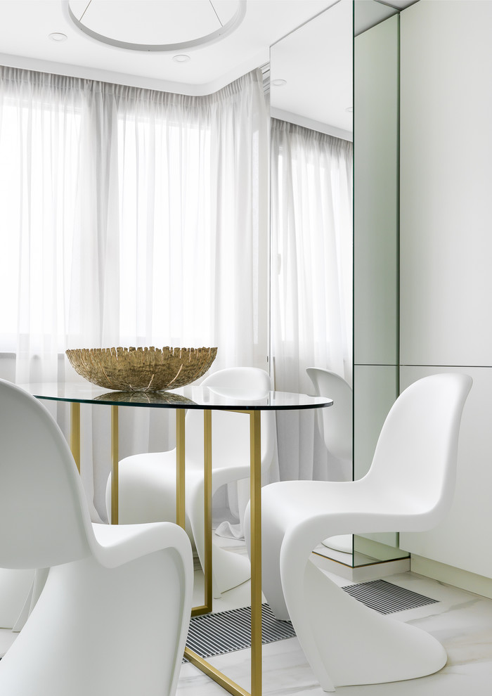 Зеркальная квартира