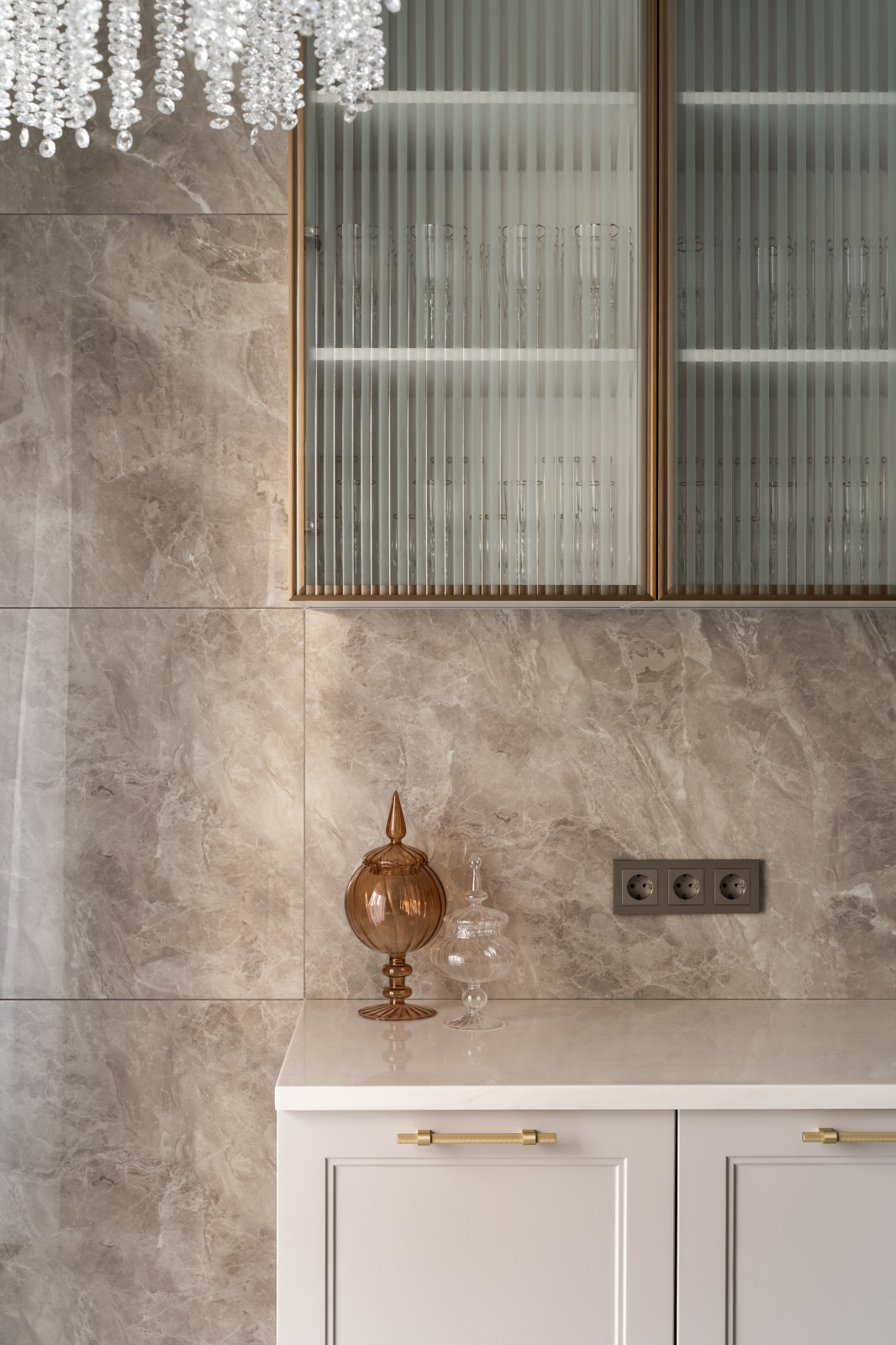 Полная меблировка квартиры в ЖК "Дом на Ярославской" дизайнер Елена Мархаюк