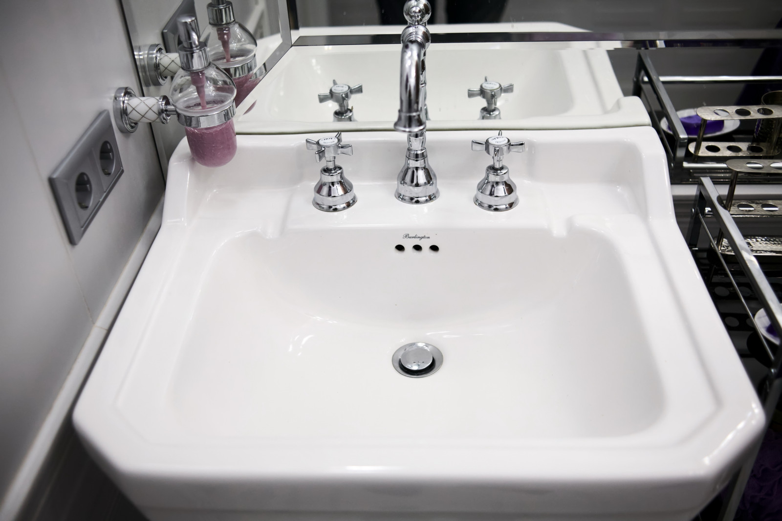 Дом на Петроградской,Съезжинская