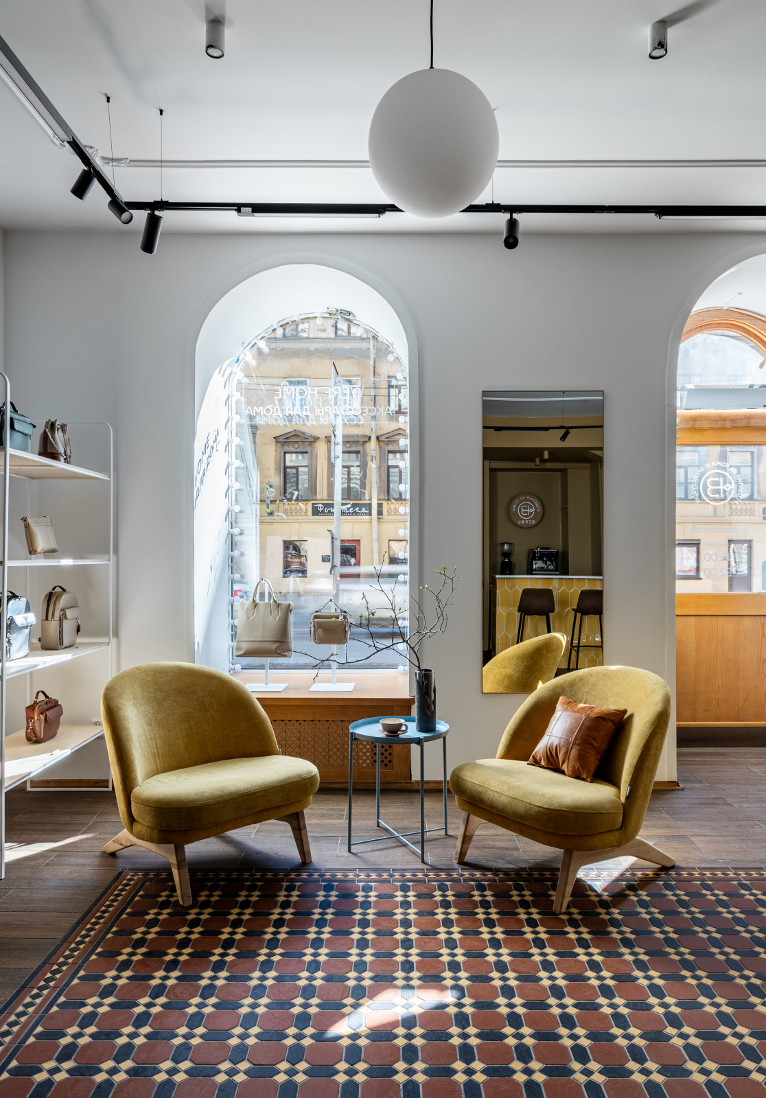 Магазин компании ВЕРФЬ, СПБ