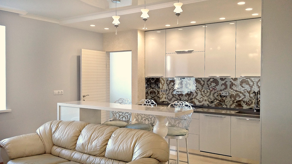 "Гламурные нотки" 3-комнатная квартира-студия