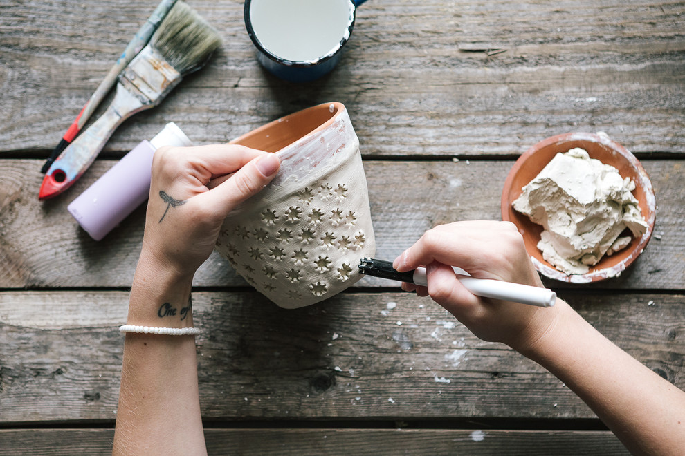 DIY: Горшки из глины с неожиданным декором