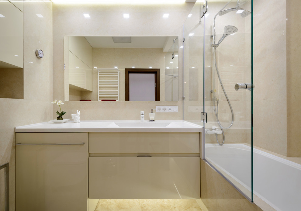 Обложка проекта: В отблесках солнца