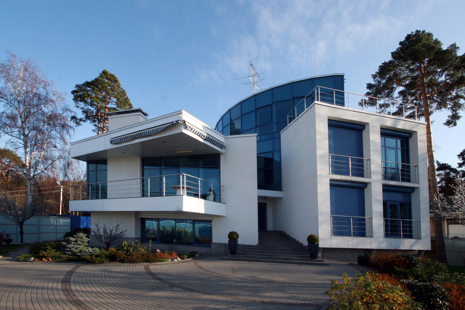 Частный особняк по индивидуальному проекту. г. Сестрорецк. Курортный район С.Пб.