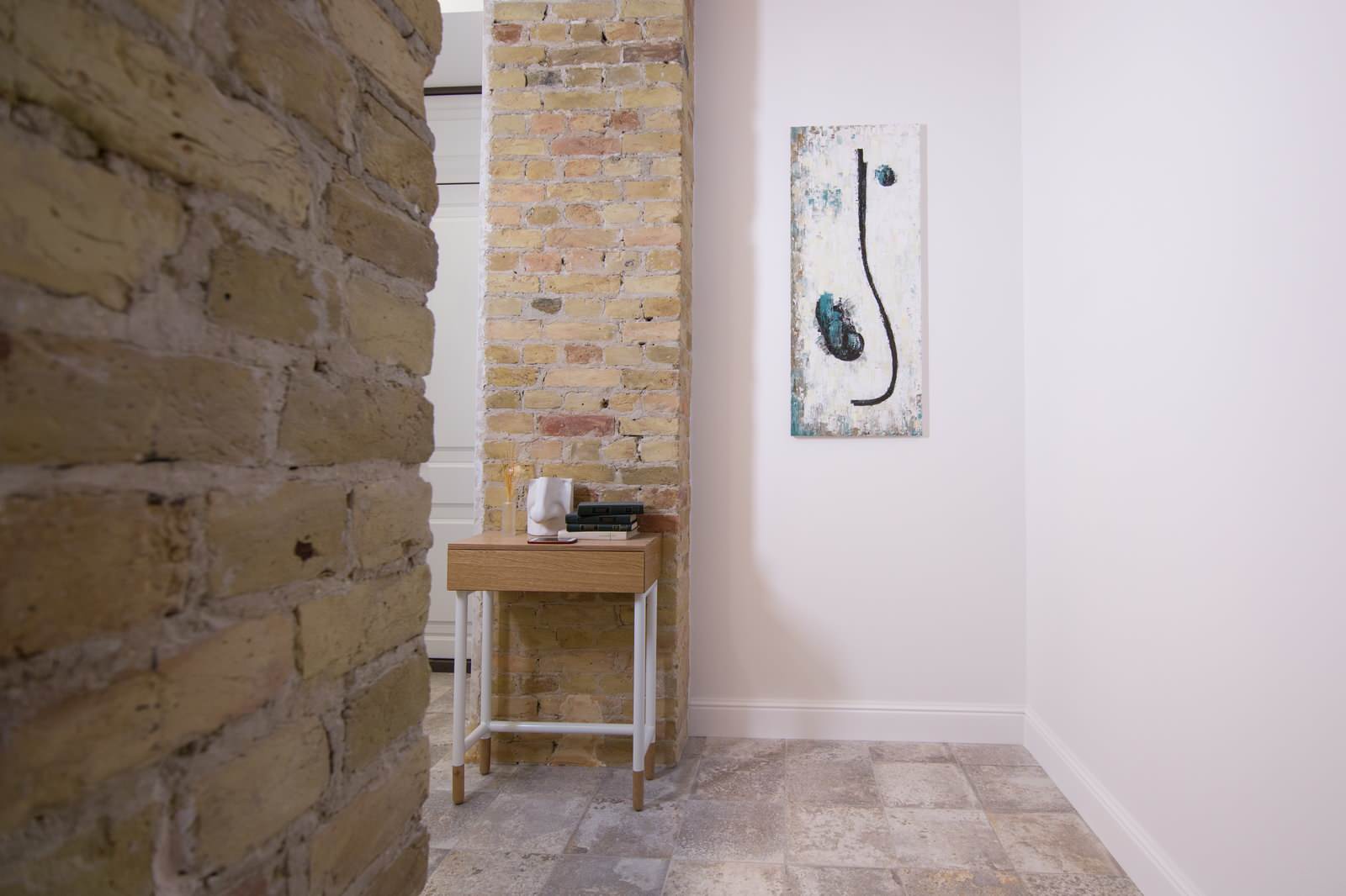 Historical center, Kiev Ukraine. 66m2