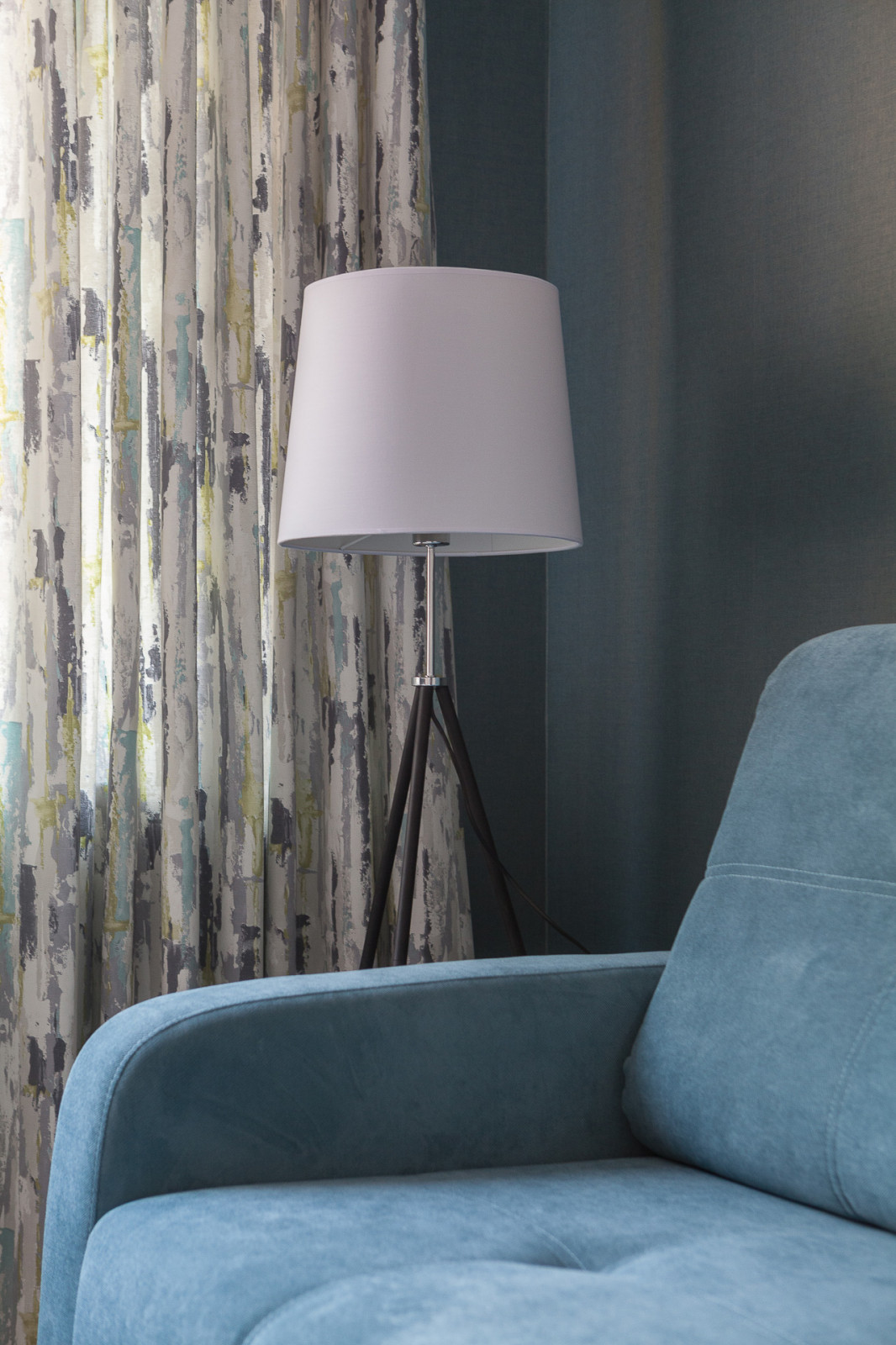 Трешка на 14-м этаже