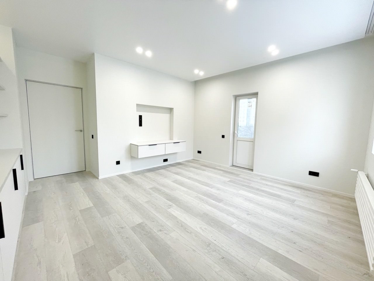 Обложка проекта: Минимализм в интерьере