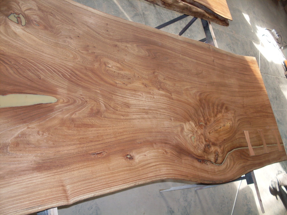 Столы , консоли и изголовья кроватей из Слэбов