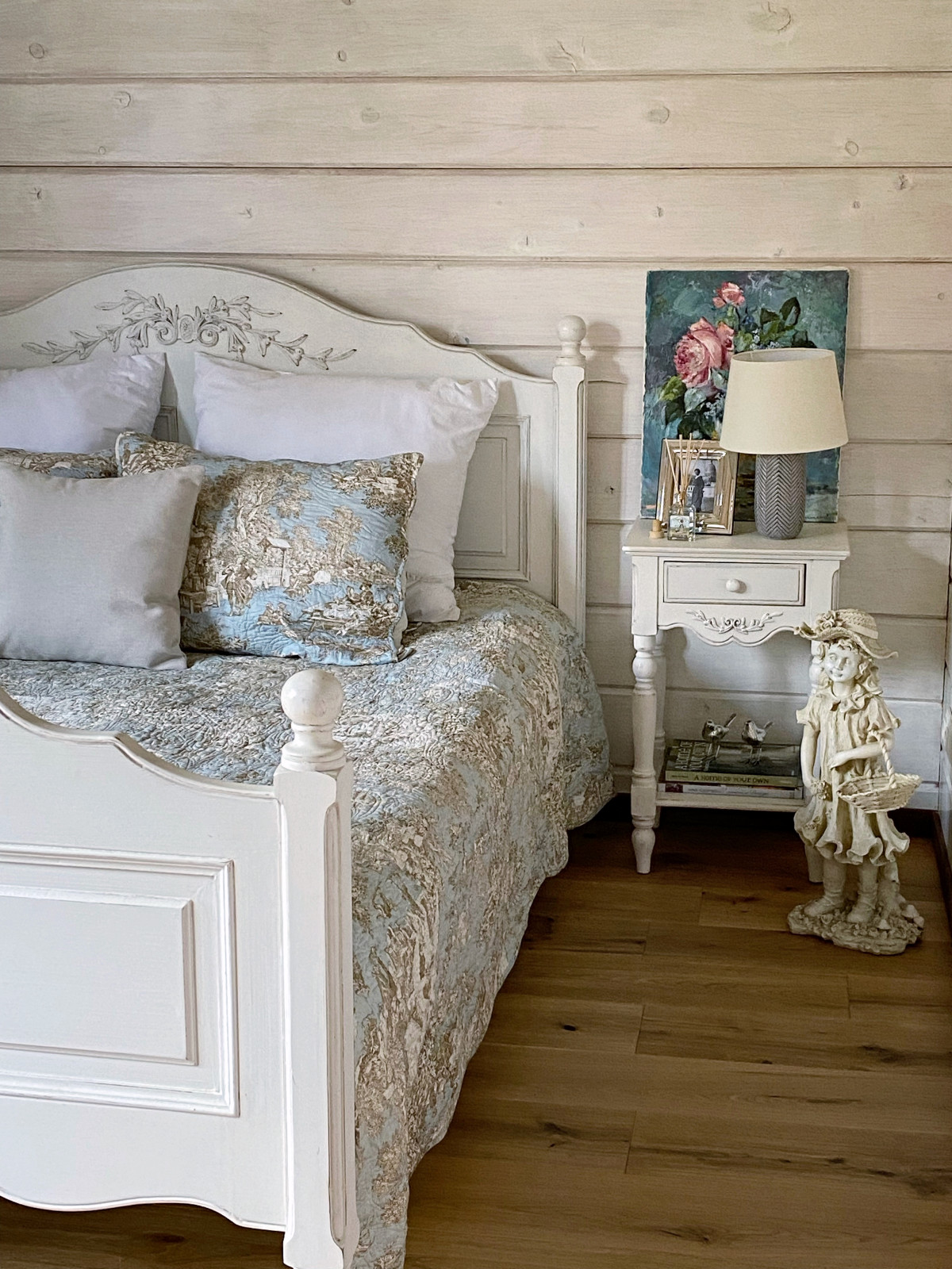 Нежный интерьер дома в Шохово