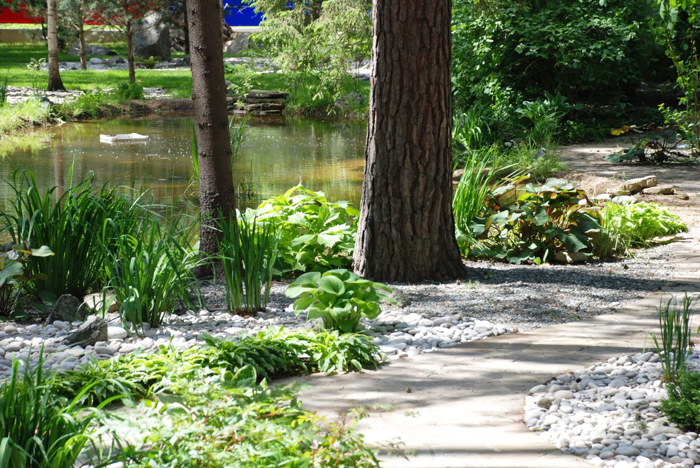 Участок с водоемом в КП "Сосновый бор"