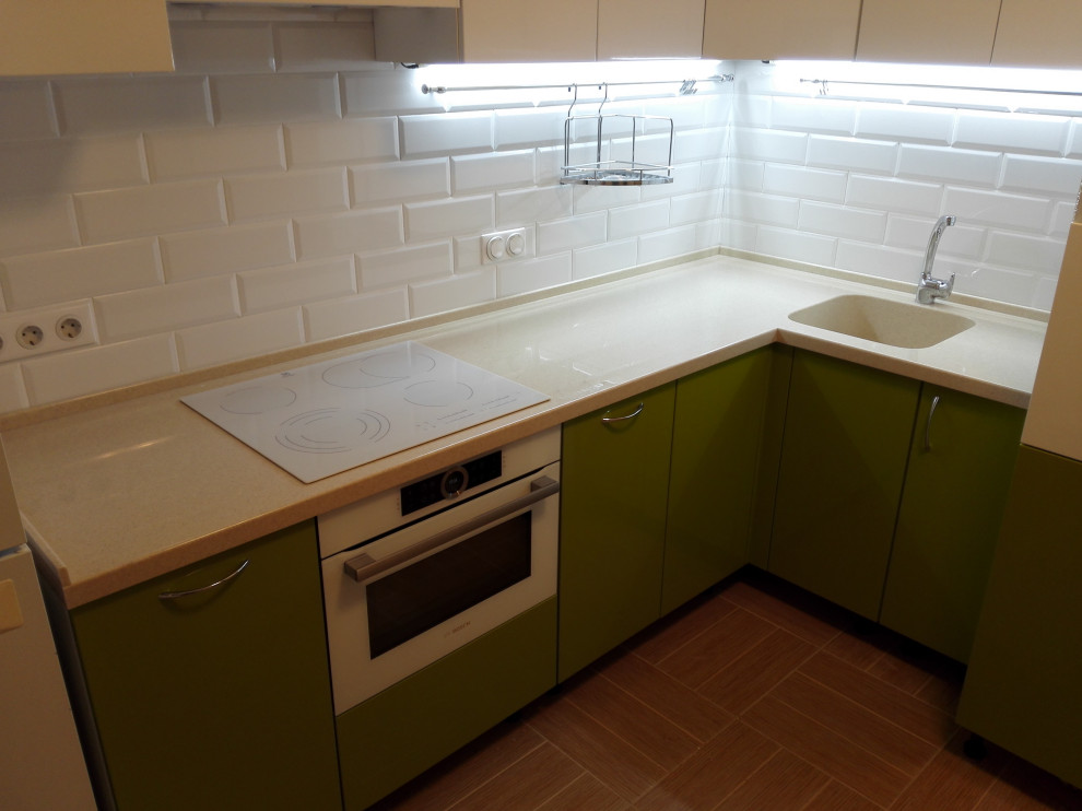 Угловые столешницы Tristone