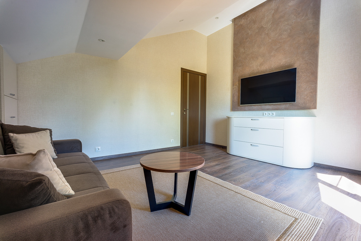 Загородный дом площадью 190 м2