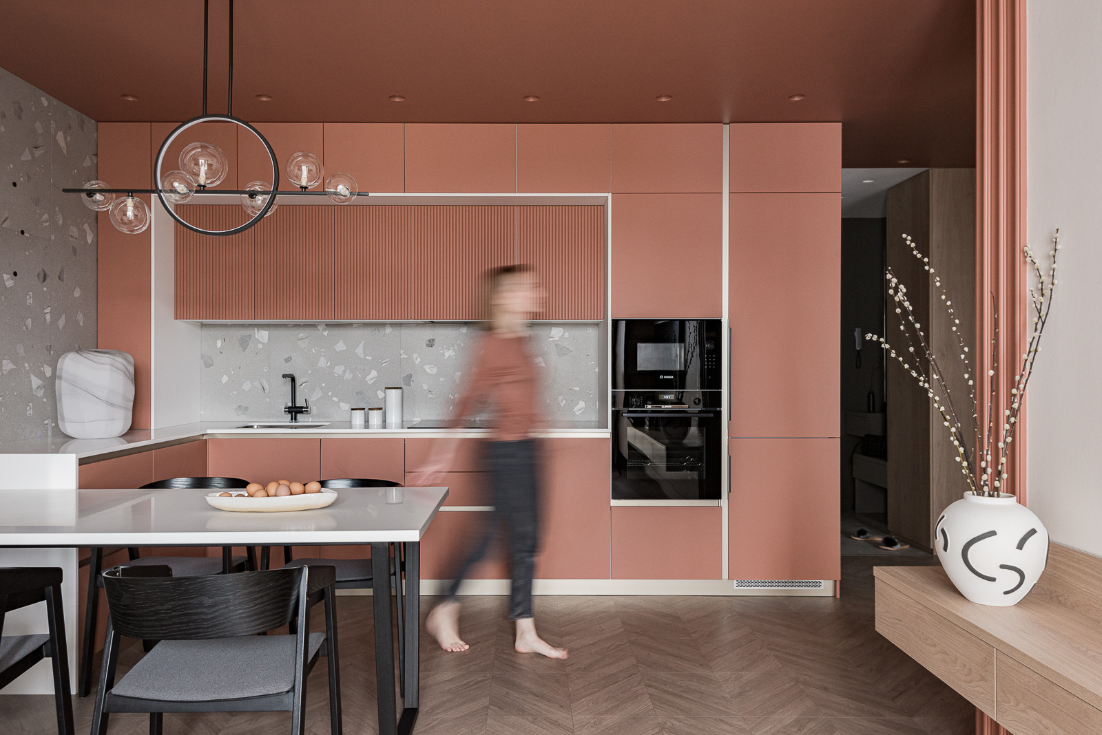 Барометр [июнь 2022]: кухни — 29 новых проектов