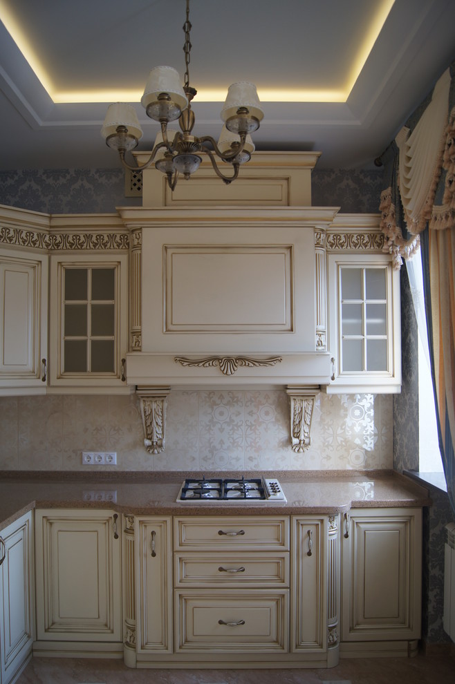 Обложка проекта: Кухня в классическом стиле