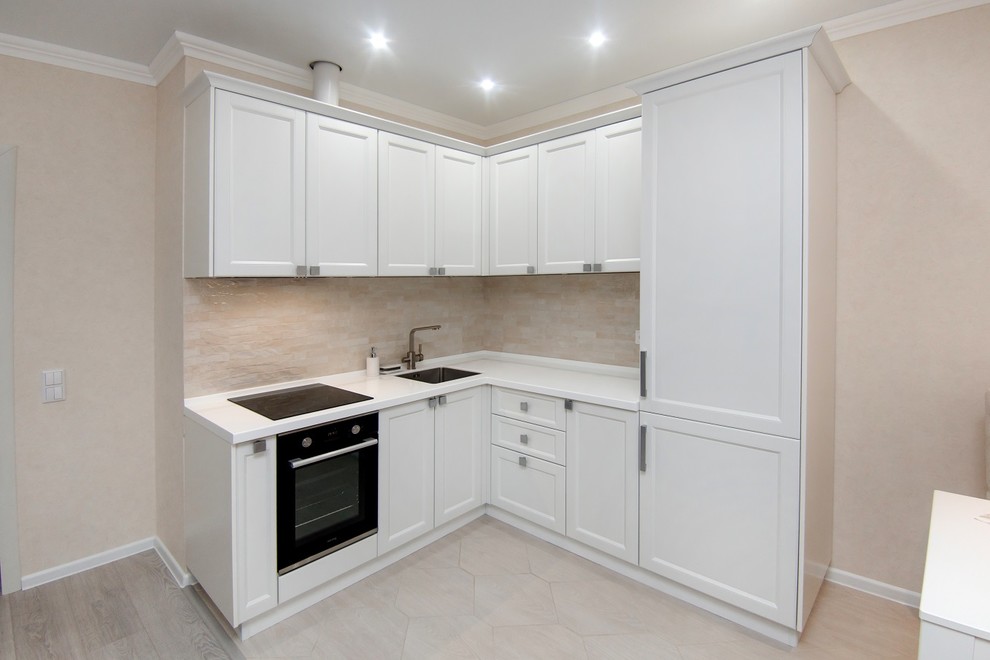 Белая кухня ЖК "Циолковский", Обнинск