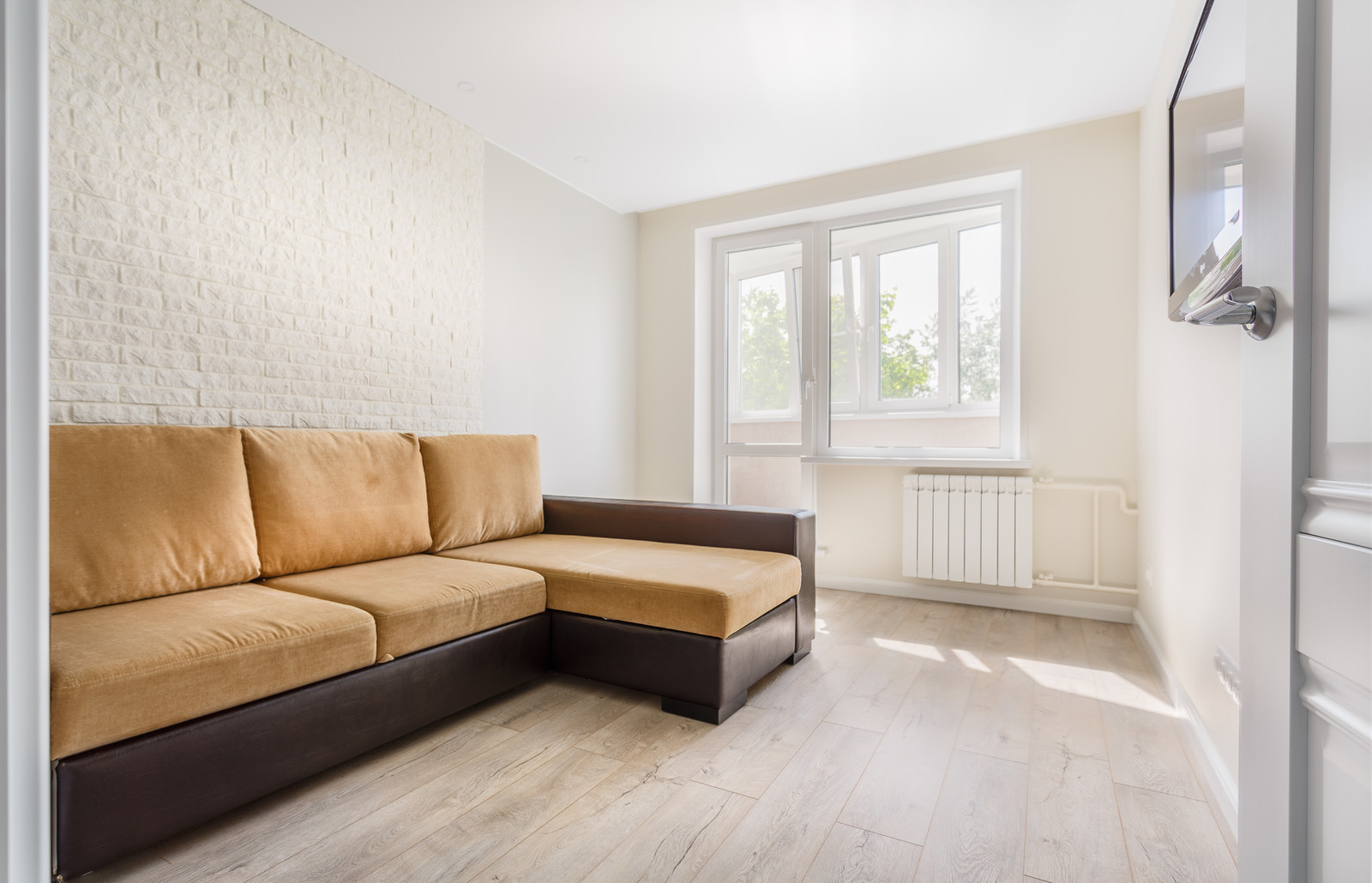 Саянская. Трехкомнатная