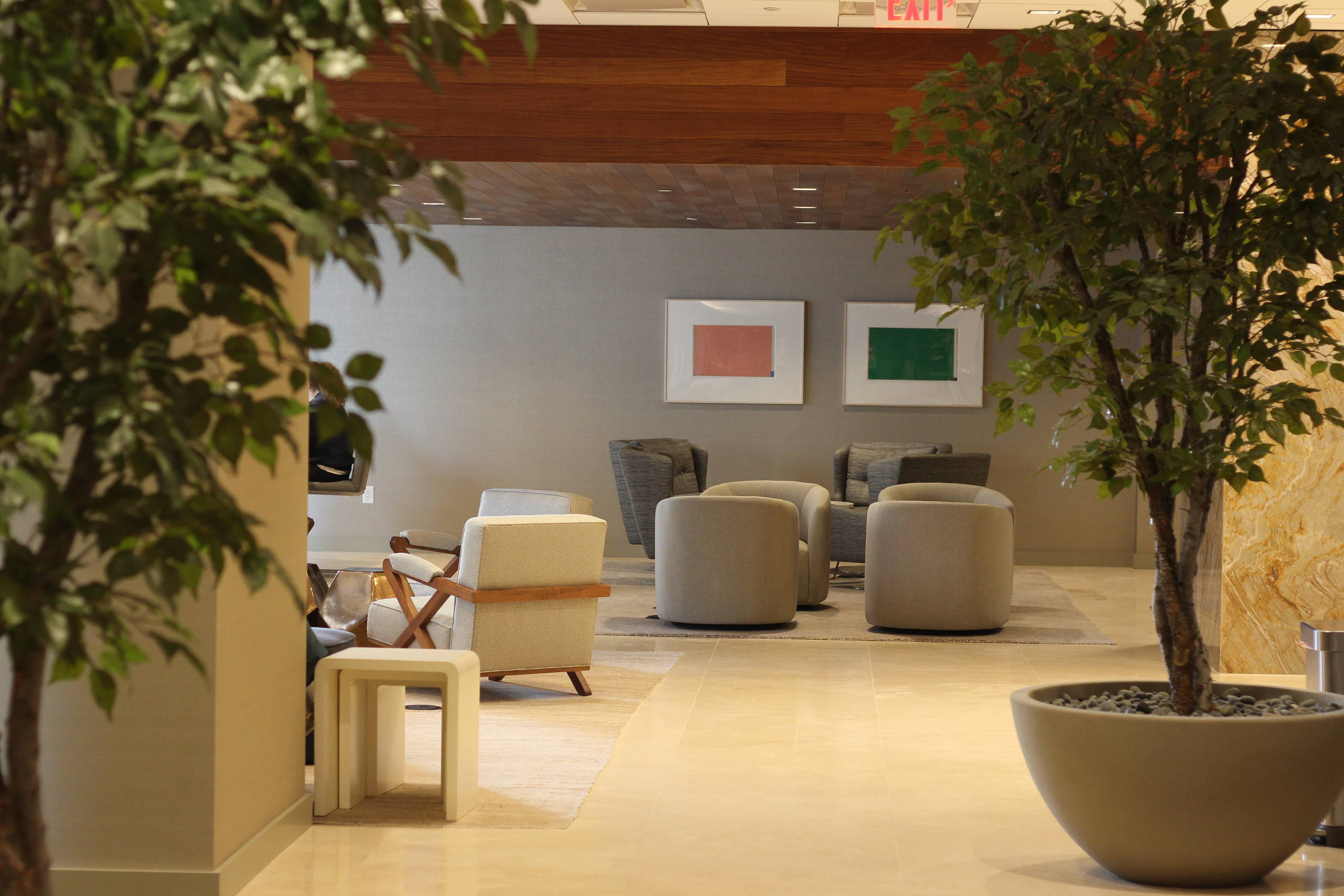 Личный опыт: Небоскреб в США, из которого нет нужды выходить