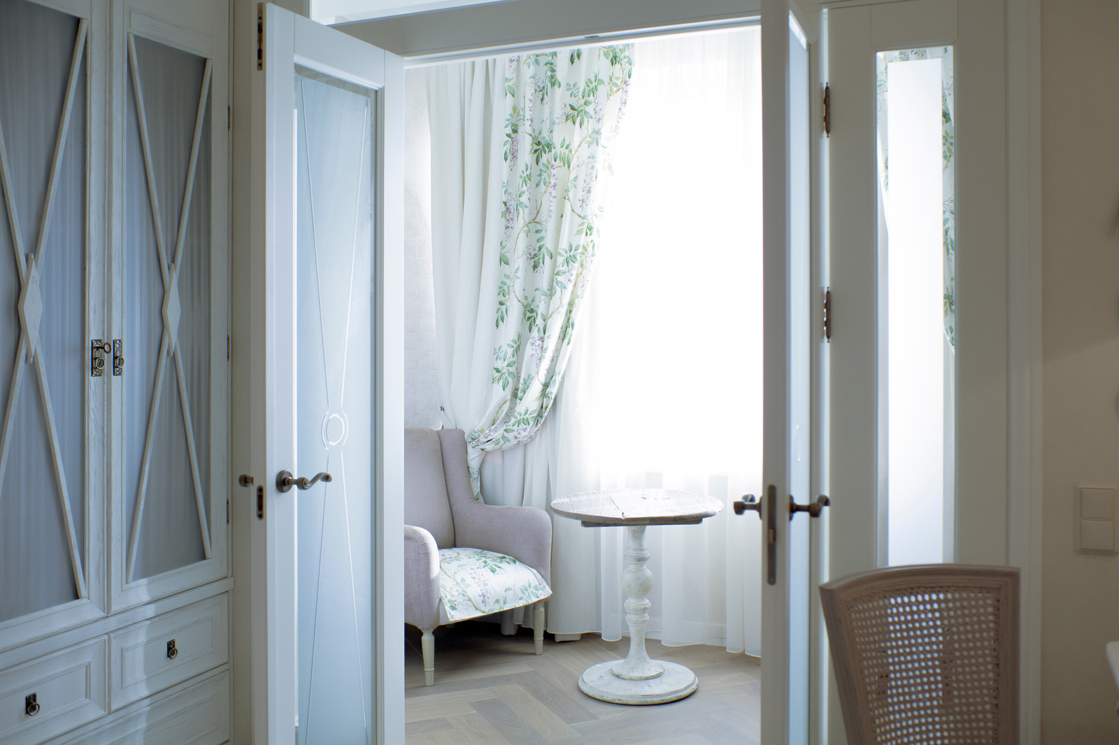 В красках весны