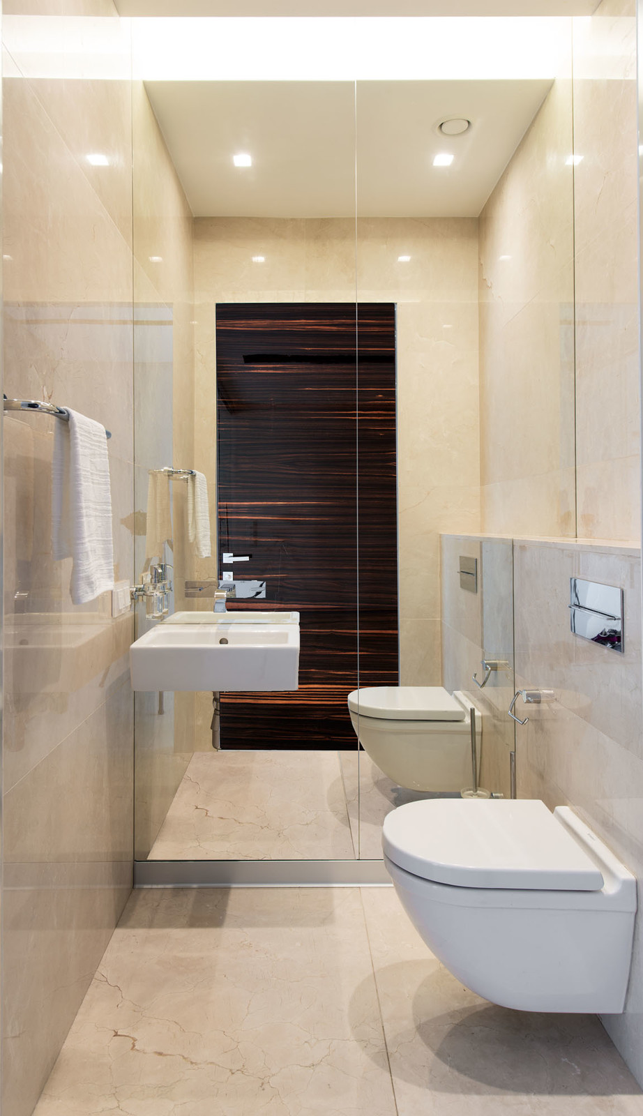 Обложка проекта: Дом на берегу Волги