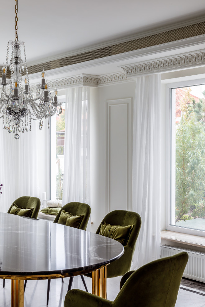 Гипсовая лепнина Аврора в интерьере частного дома в Краснодаре