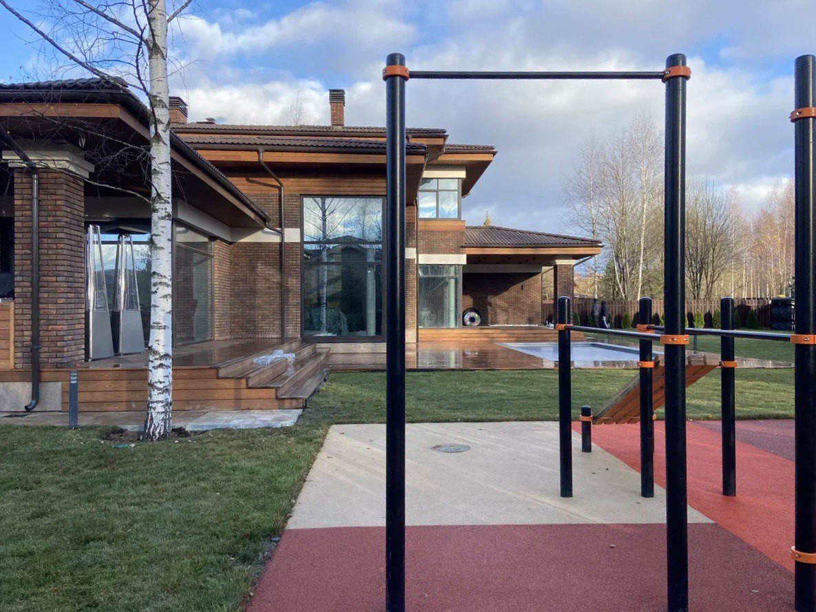 Участок Дмитрия