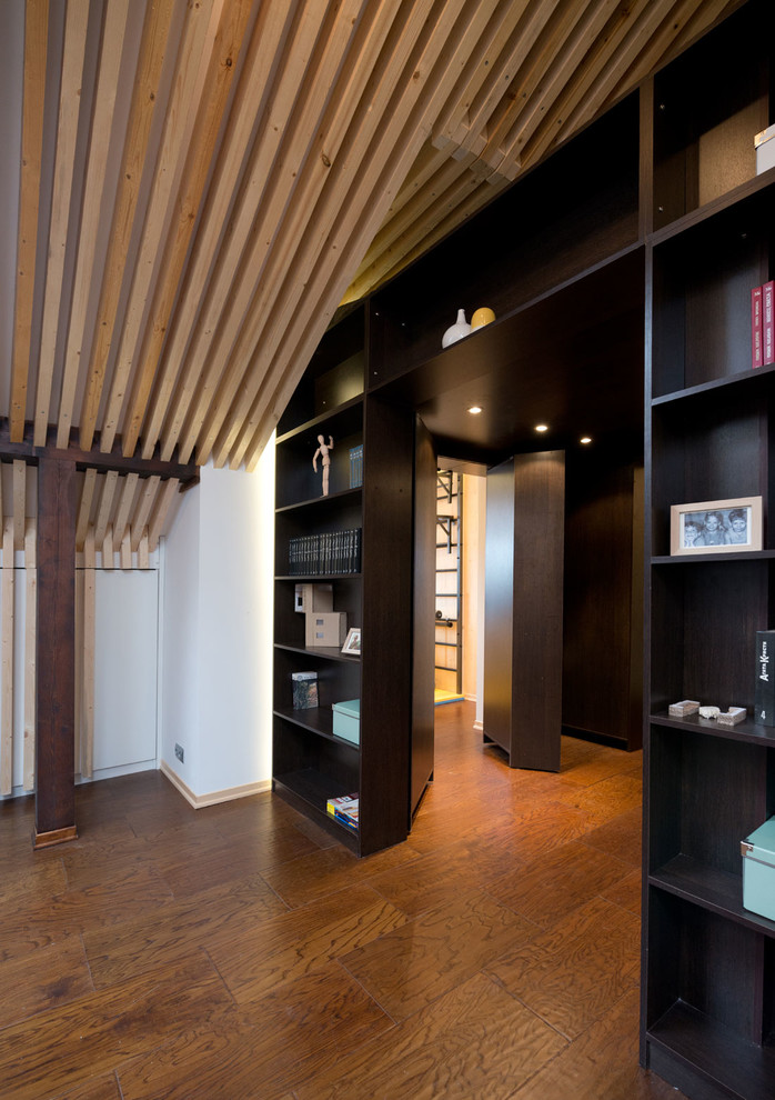 МАНСАРДА С ПОТАЙНЫМИ ДВЕРЦАМИ