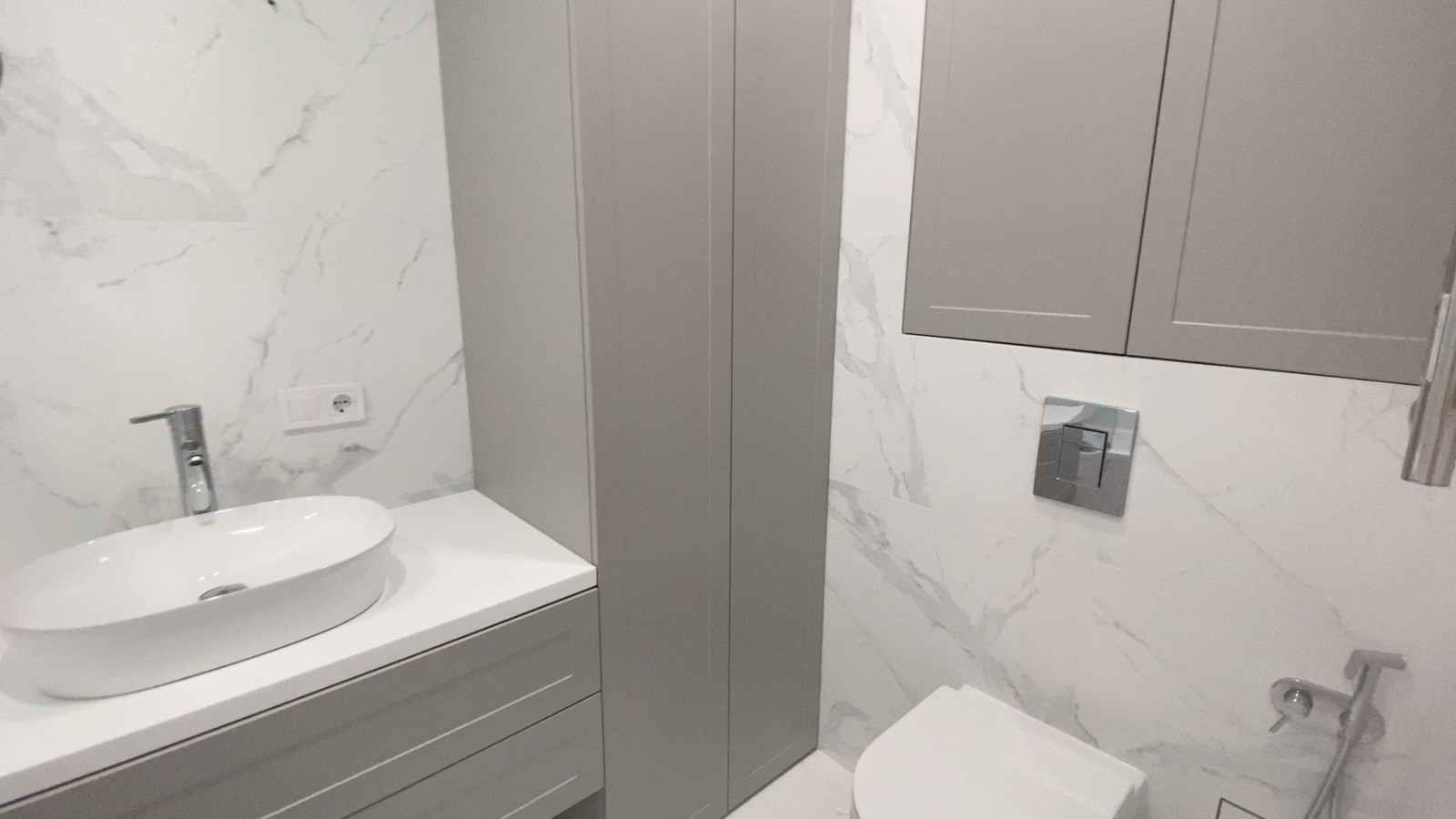 Обложка проекта: We are ready to take objects in Germany for 2022. Stuttgart area. If large objec