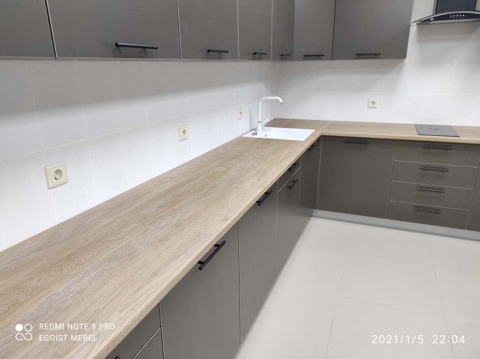 Обложка проекта: кухня для работников