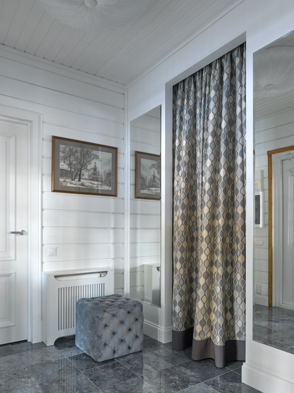 Прихожая в частном доме: Чему быть, чего не миновать