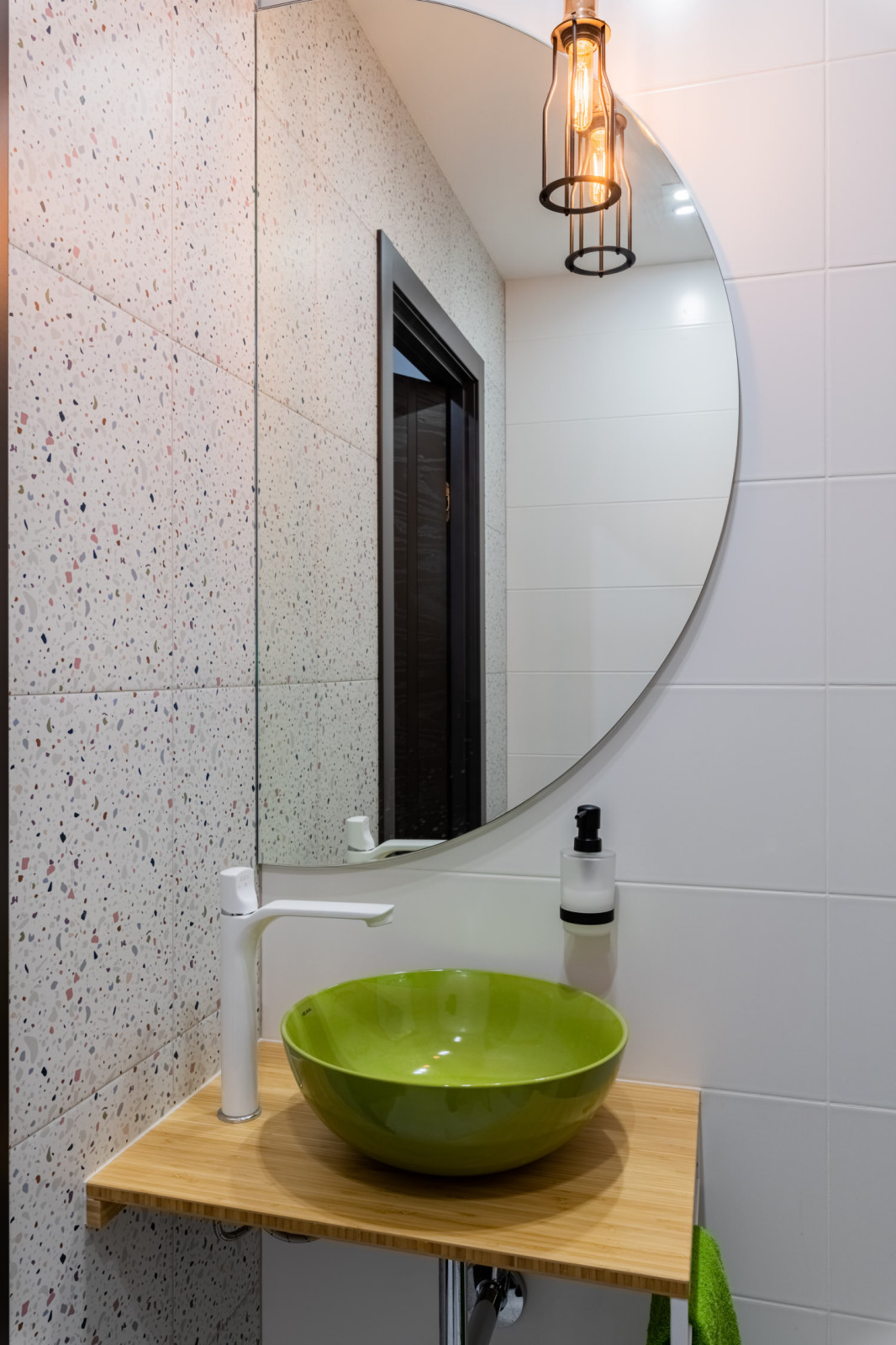 Противопоставление цвета