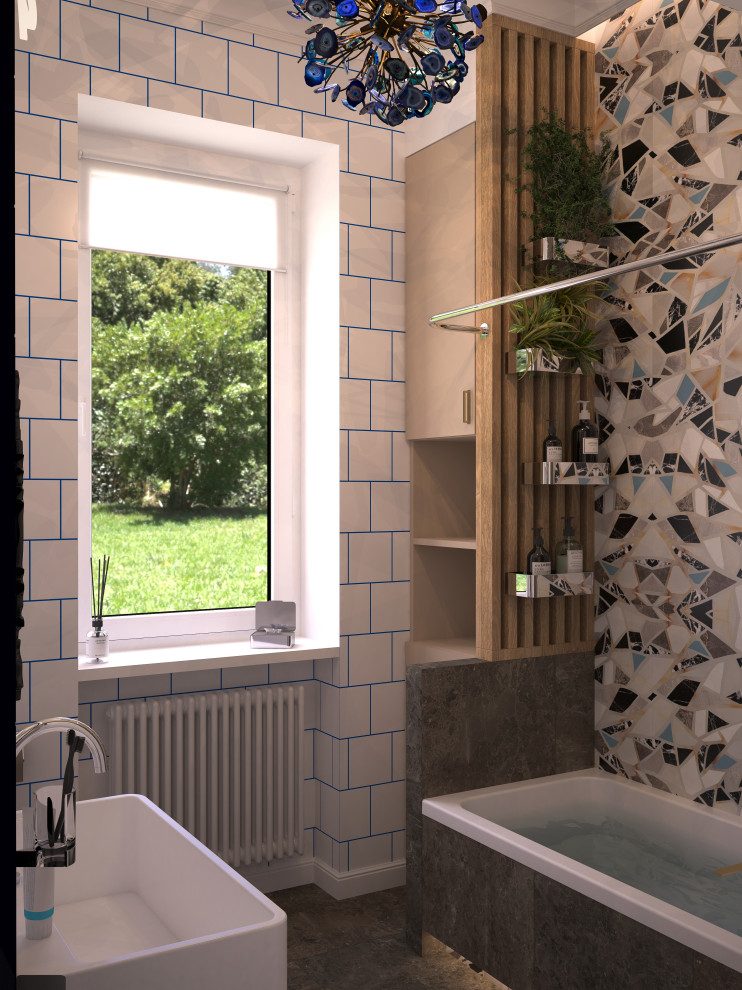 Сан. узел с окном в загородном доме