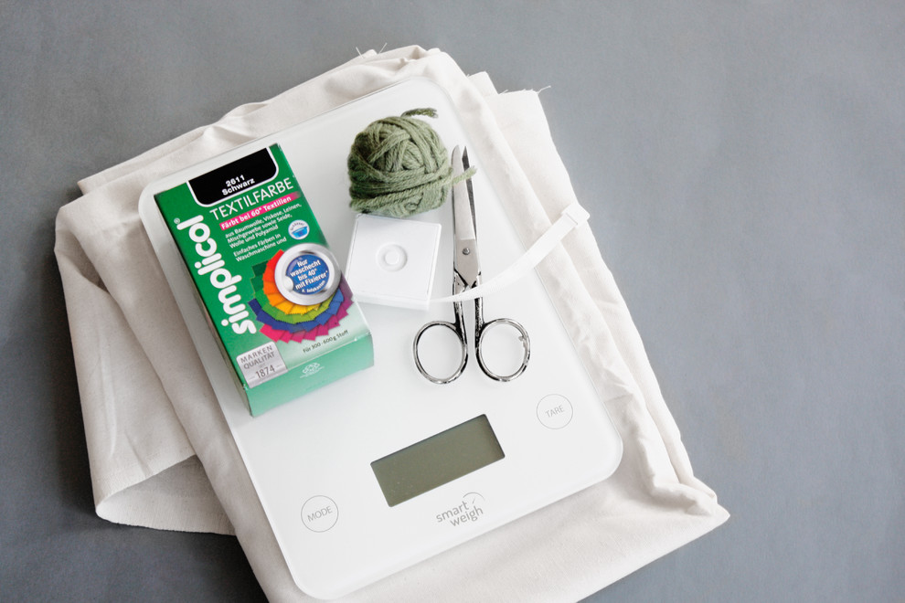 DIY: Подушки диванные в технике батик