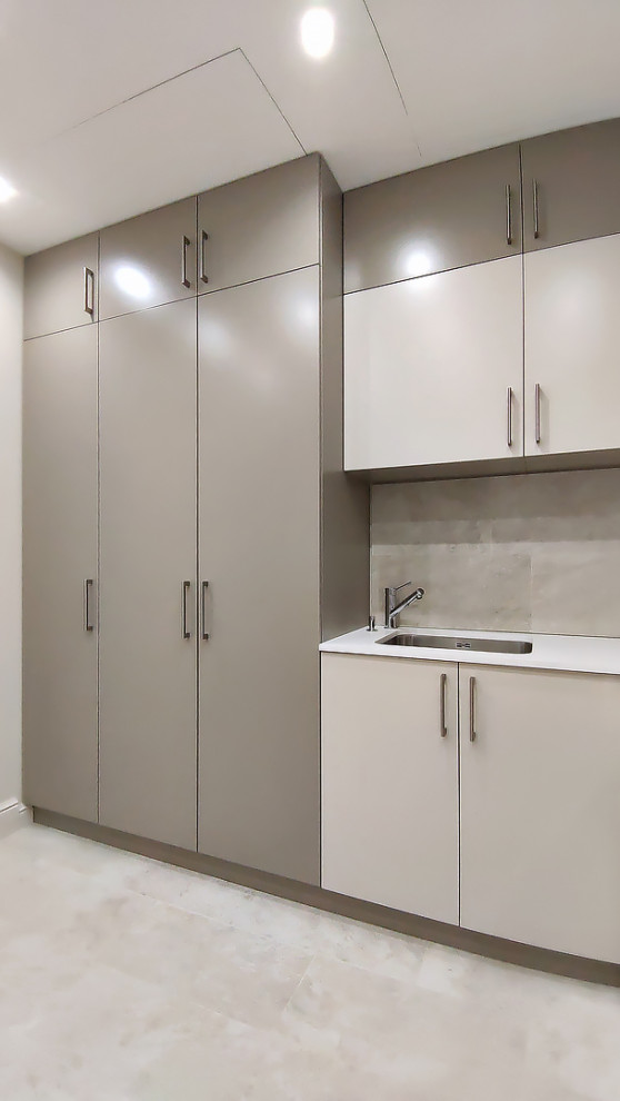 "ул. Академика Пилюгина"