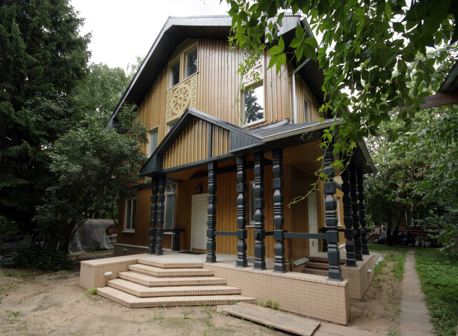 Дом на берегу