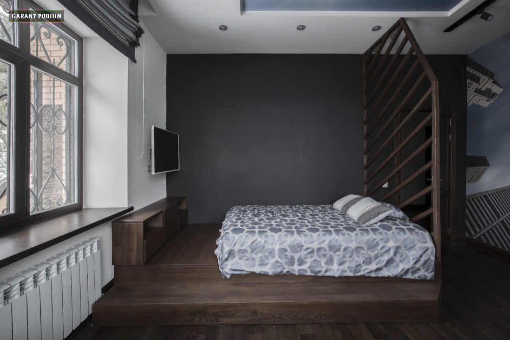 Обложка проекта: Подиум с динамичной перегородкой.