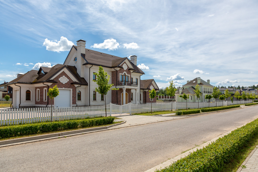 Коттедж в ближнем Подмосковье